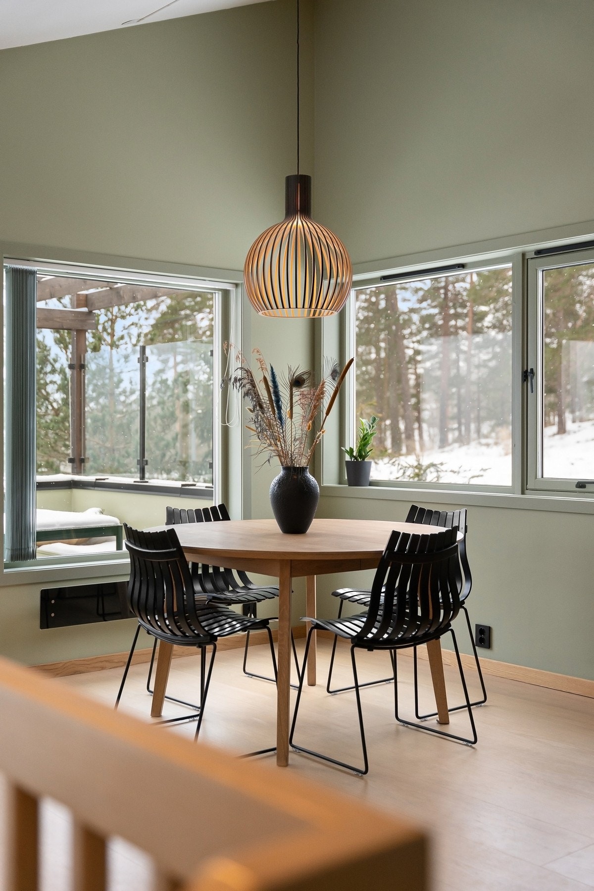 Planløsningen gir boligen et særegent preg med flere innredningsmuligheter Galleribilde