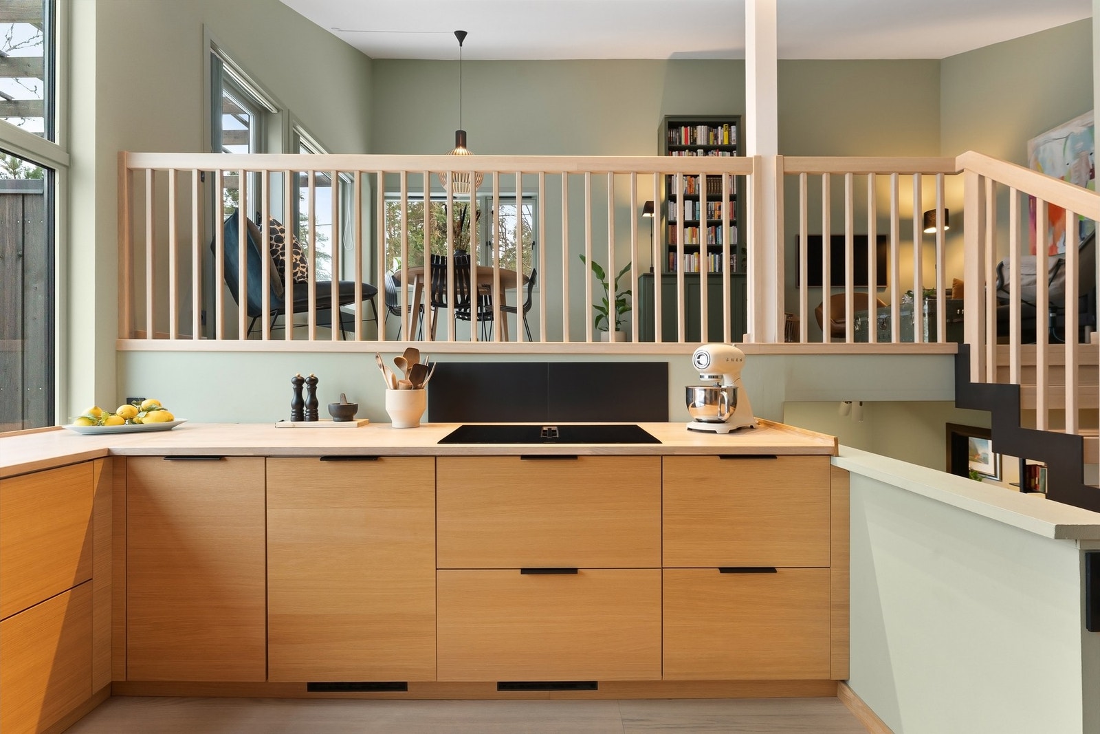 Integrerte hvitevarer medfølger i handelen. Galleribilde