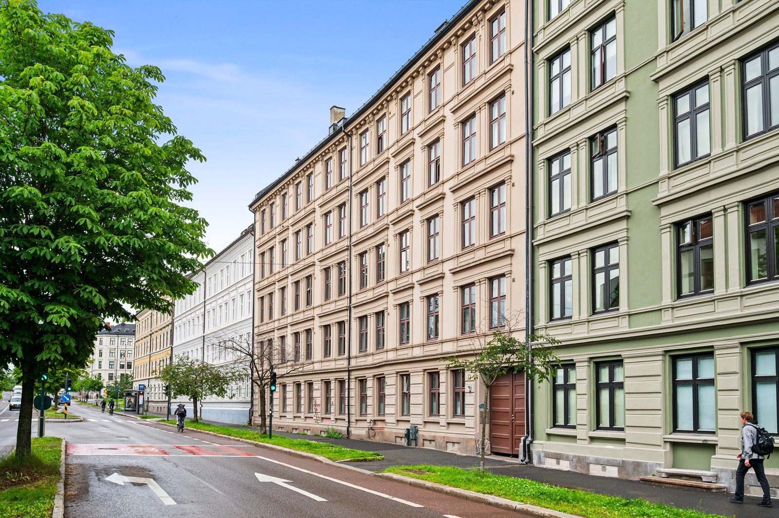 Her bor du sentrumsnært med kort avstand til alt byen har å by på, samtidig som området byr på rolige omgivelser, sjarmerende gater og en tydelig landsby i byen -følelse. Galleribilde