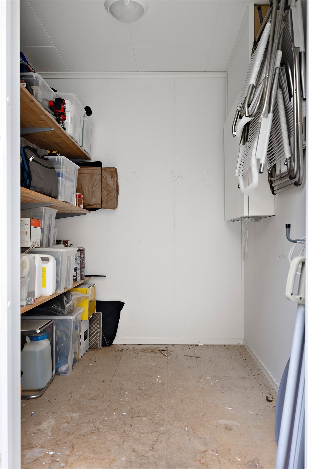 Bod med god oppbevaringsplass Galleribilde