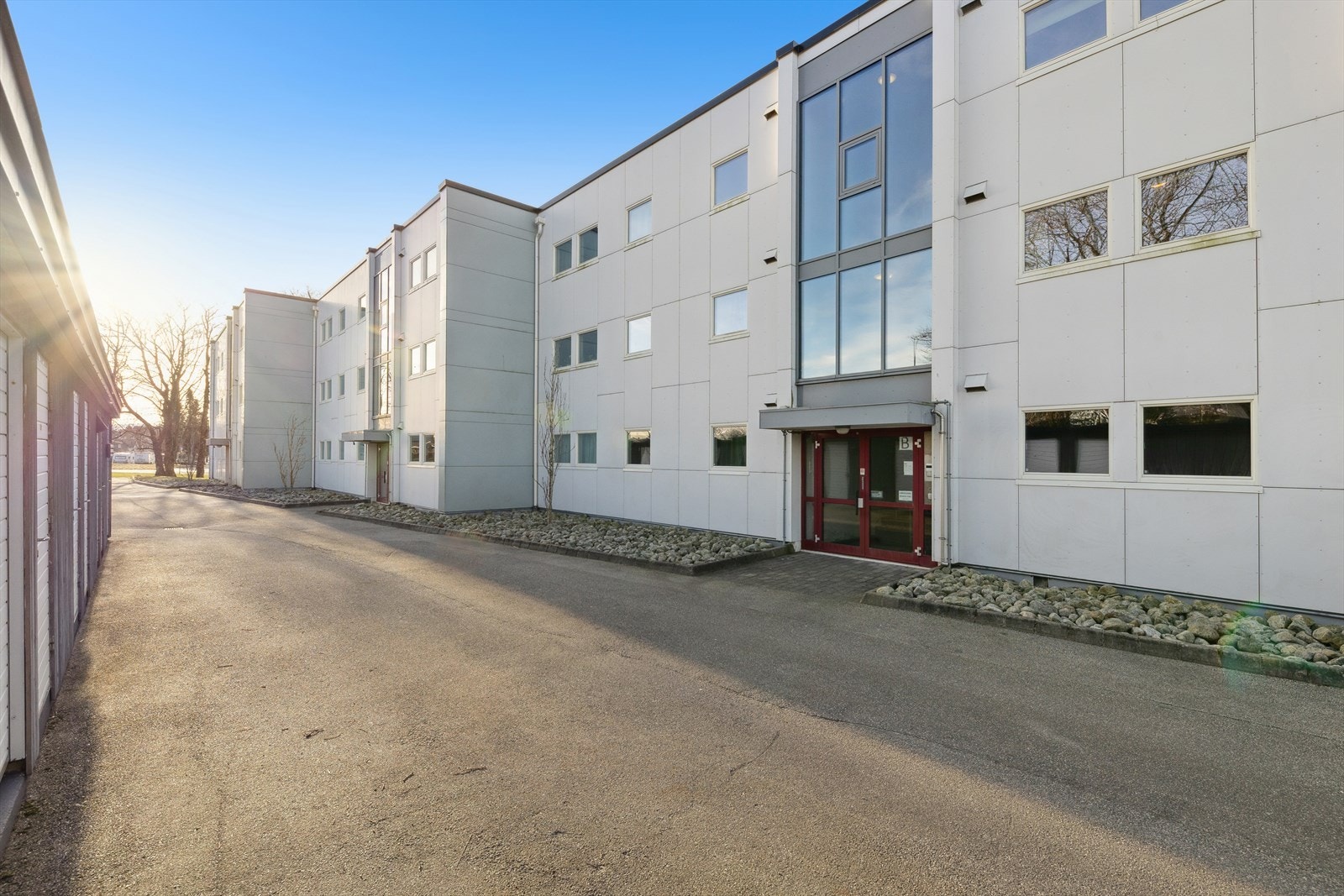 Fasade på inngangsside. Galleribilde