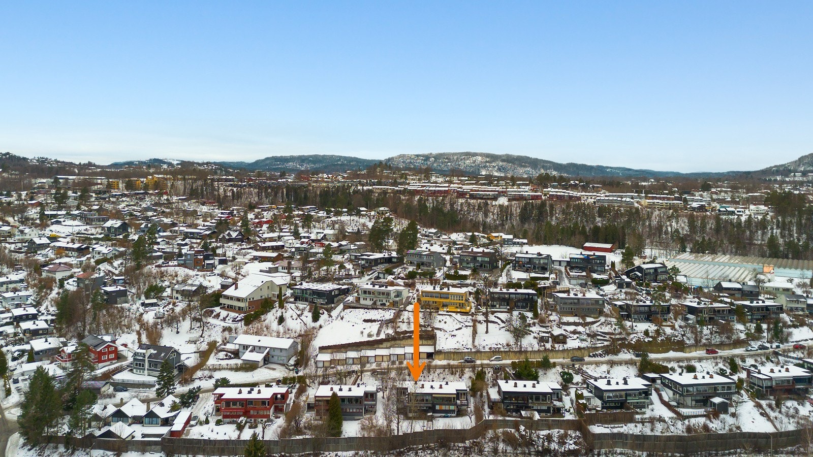 Også kort vei til Asker sentrum (ca. 5-6 min. med bil) Galleribilde