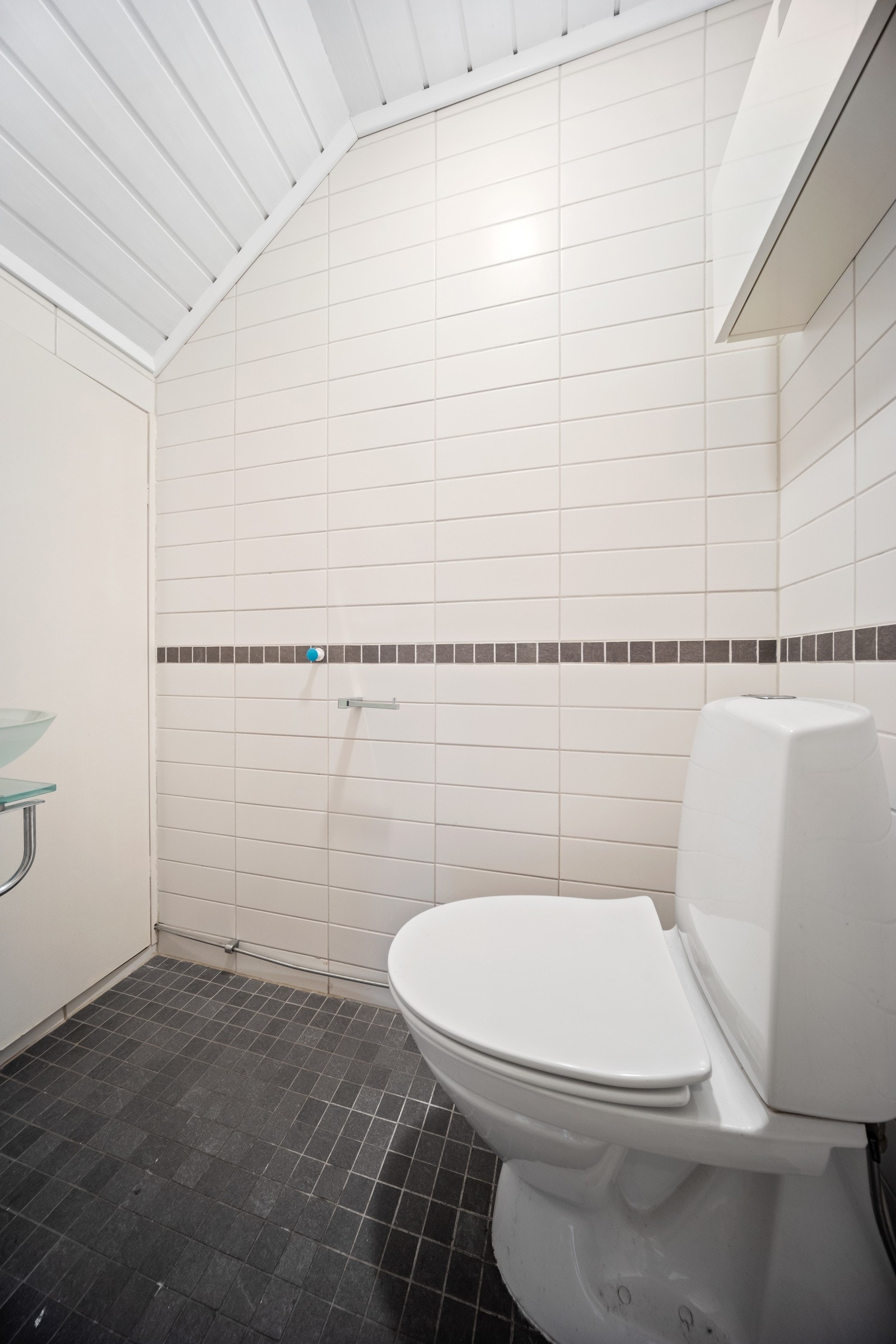 Separat toalett 1.etasje Galleribilde