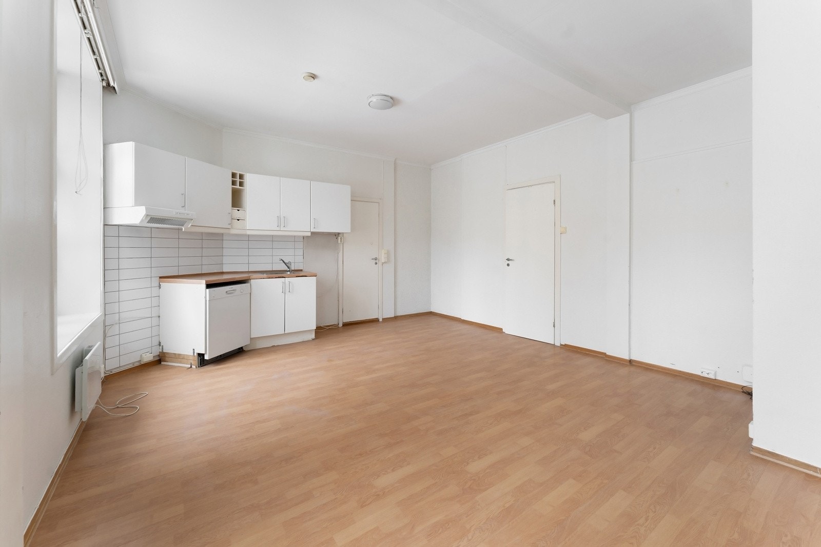 Lys og ettertraktet 4-roms i nyoppusset bygård sentralt på St. Hanshaugen Galleribilde