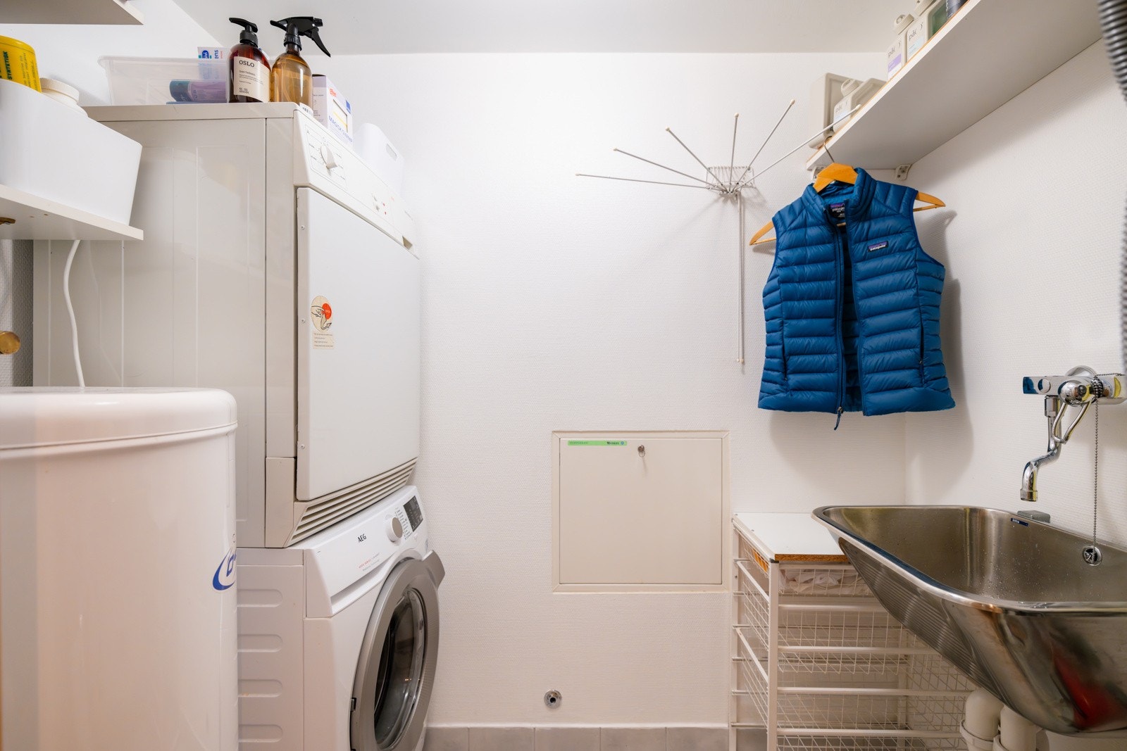 Leiligheten har et eget vaskerom. Galleribilde