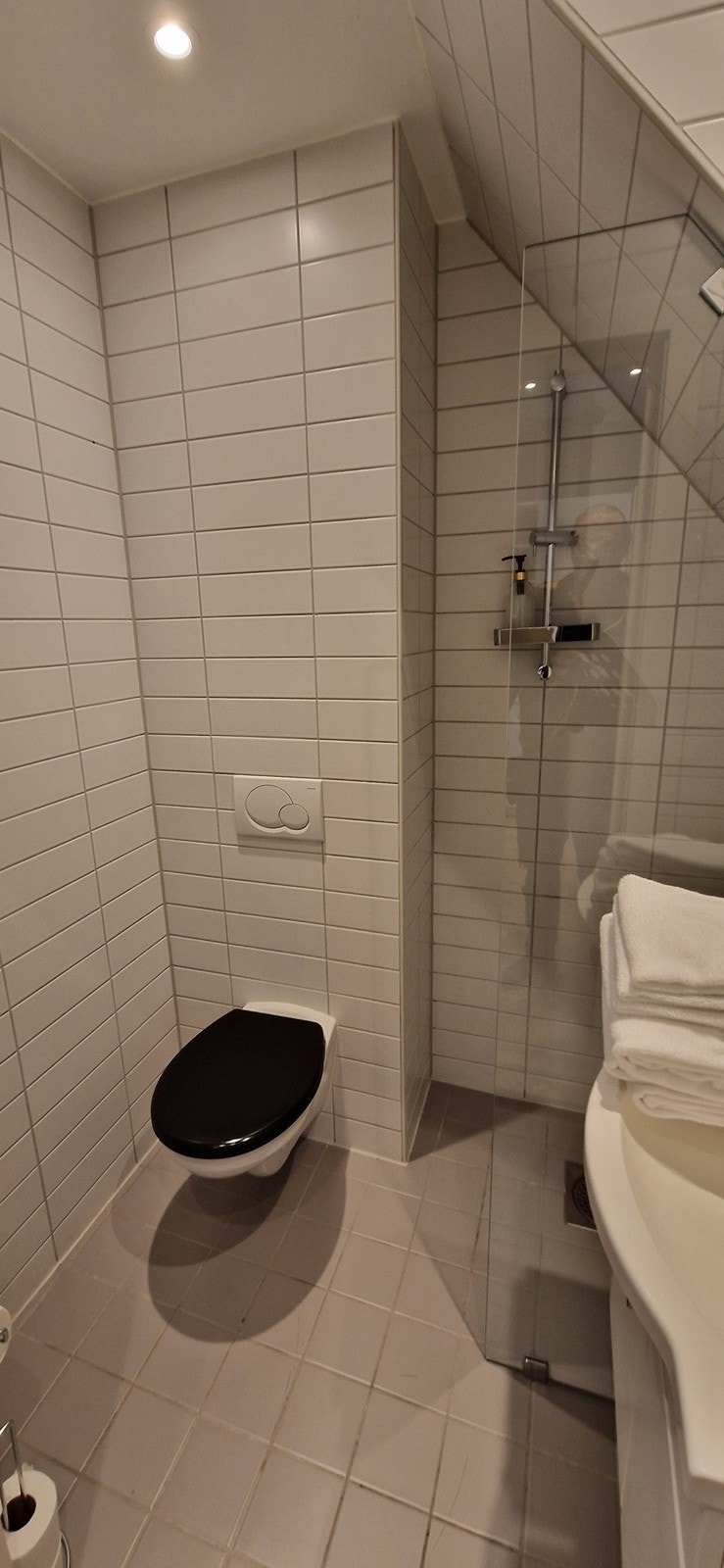 Opplegg til oppvaskmaskin på bad. Galleribilde