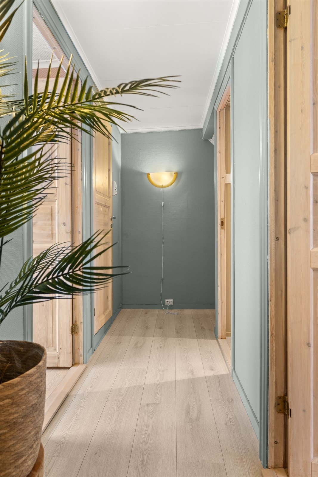 Boligens 2. etasje består av tre gode soverom, bod/walk in closet og bad. Galleribilde