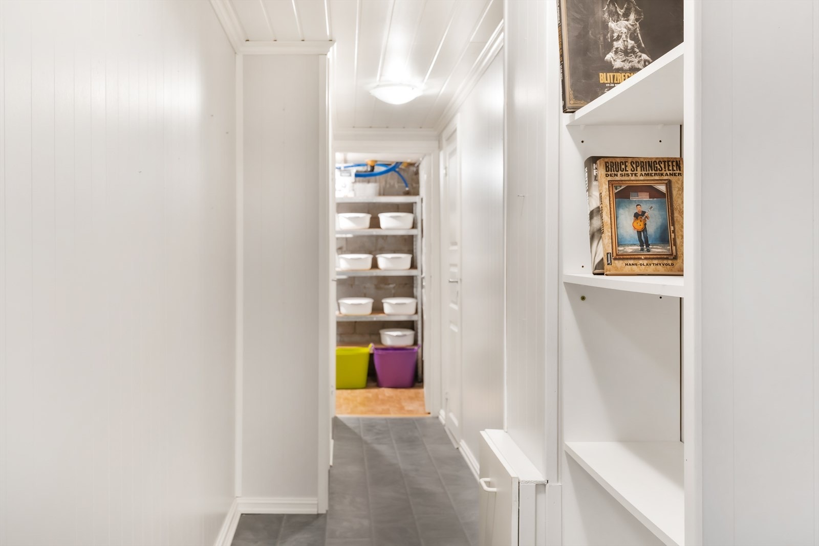 Kjellergang Galleribilde