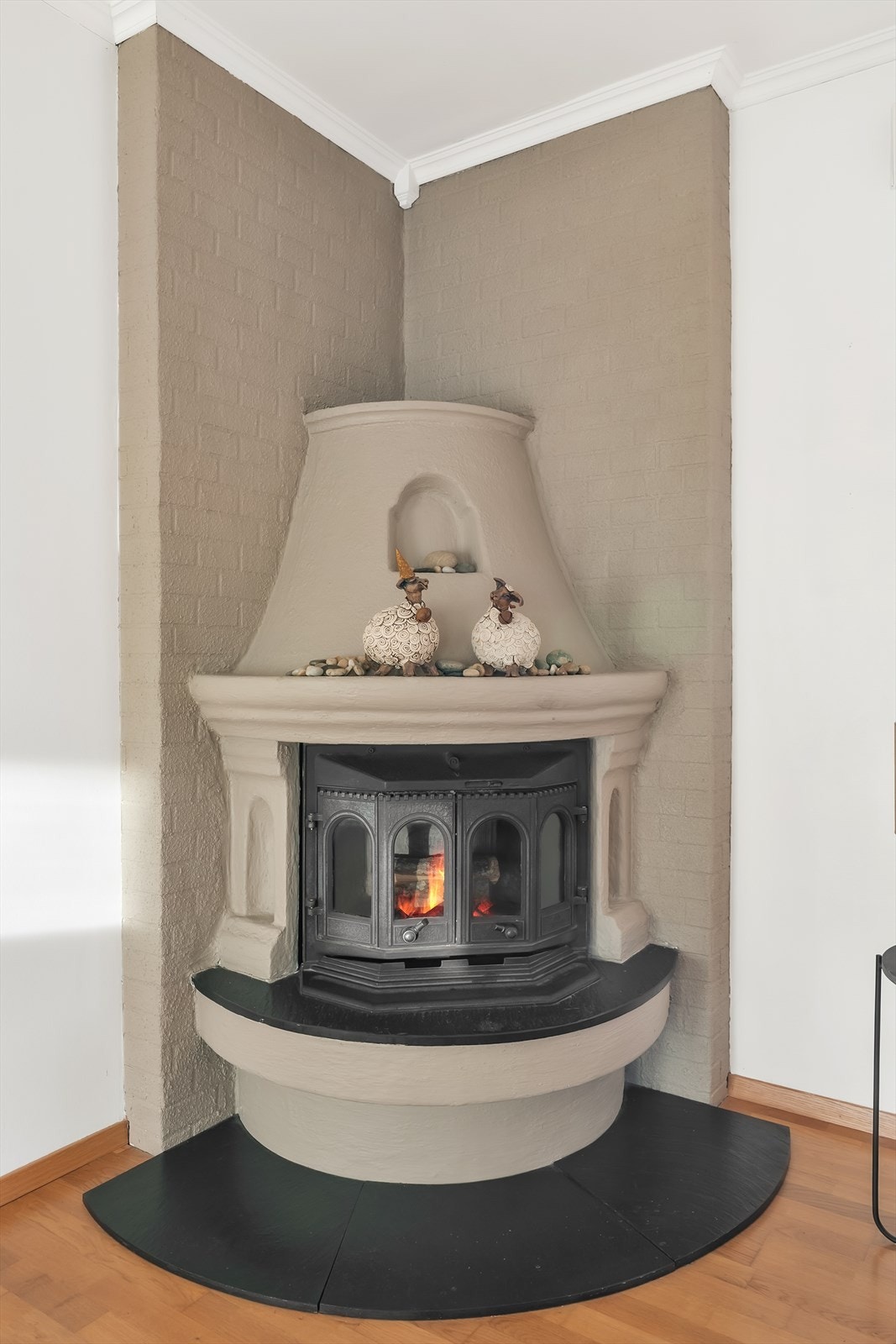 Hjørnepeis som gir god varme på kalde vinterdager Galleribilde