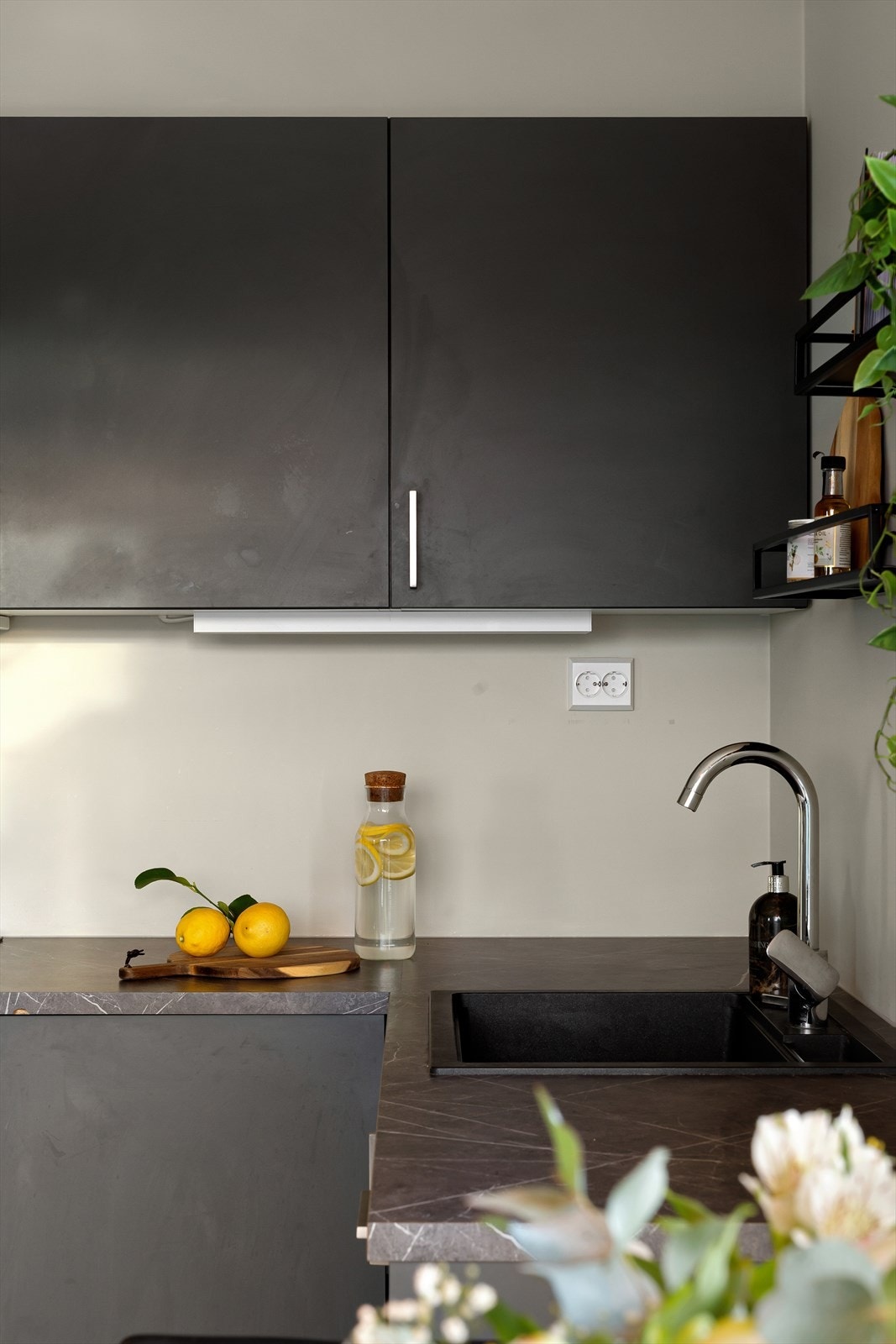 Integrerte hvitevarer som følger med i handelen Galleribilde