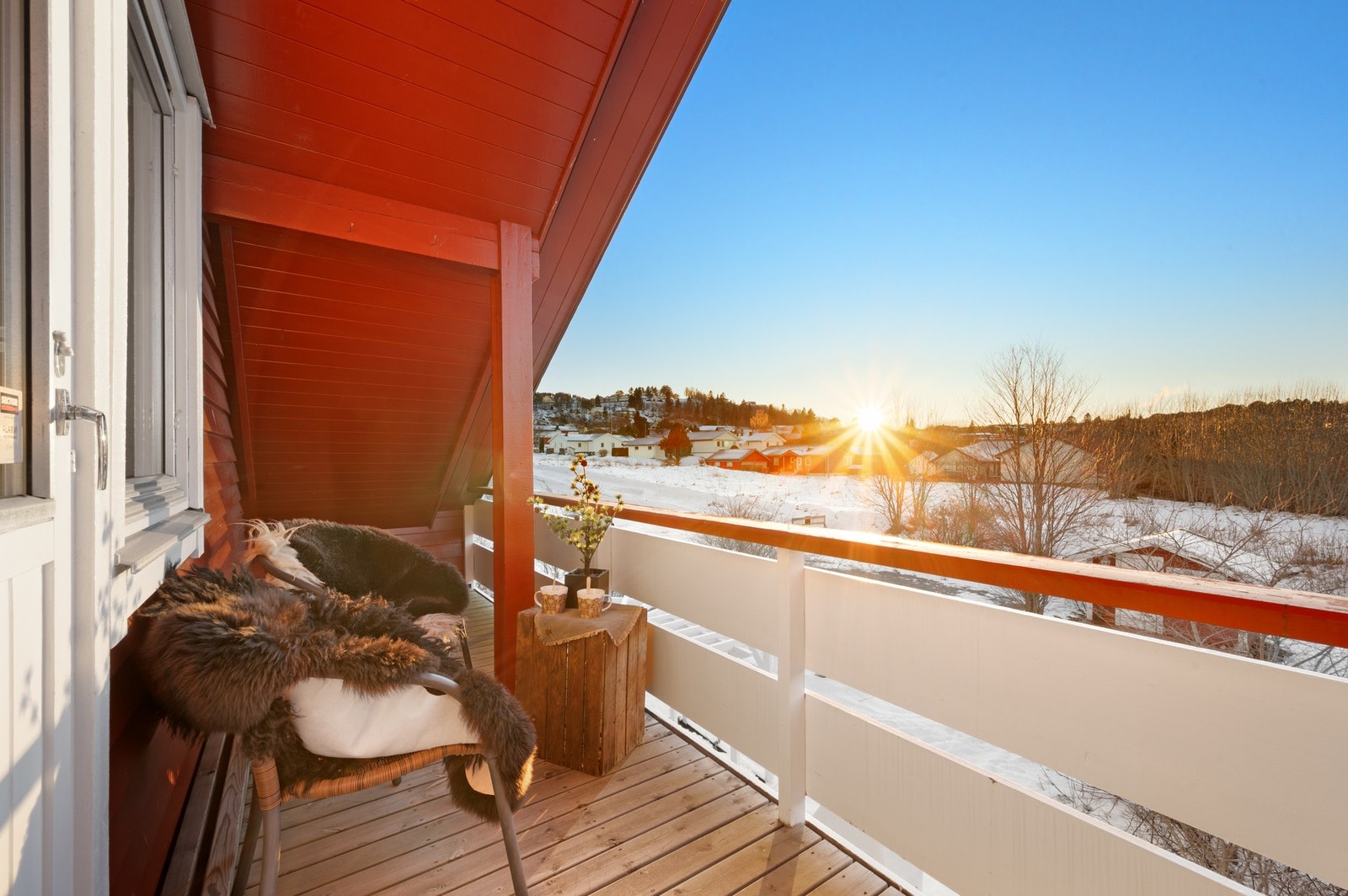 Her er det plass til en sittegruppe med mulighet for å nyte gode solforhold. Galleribilde