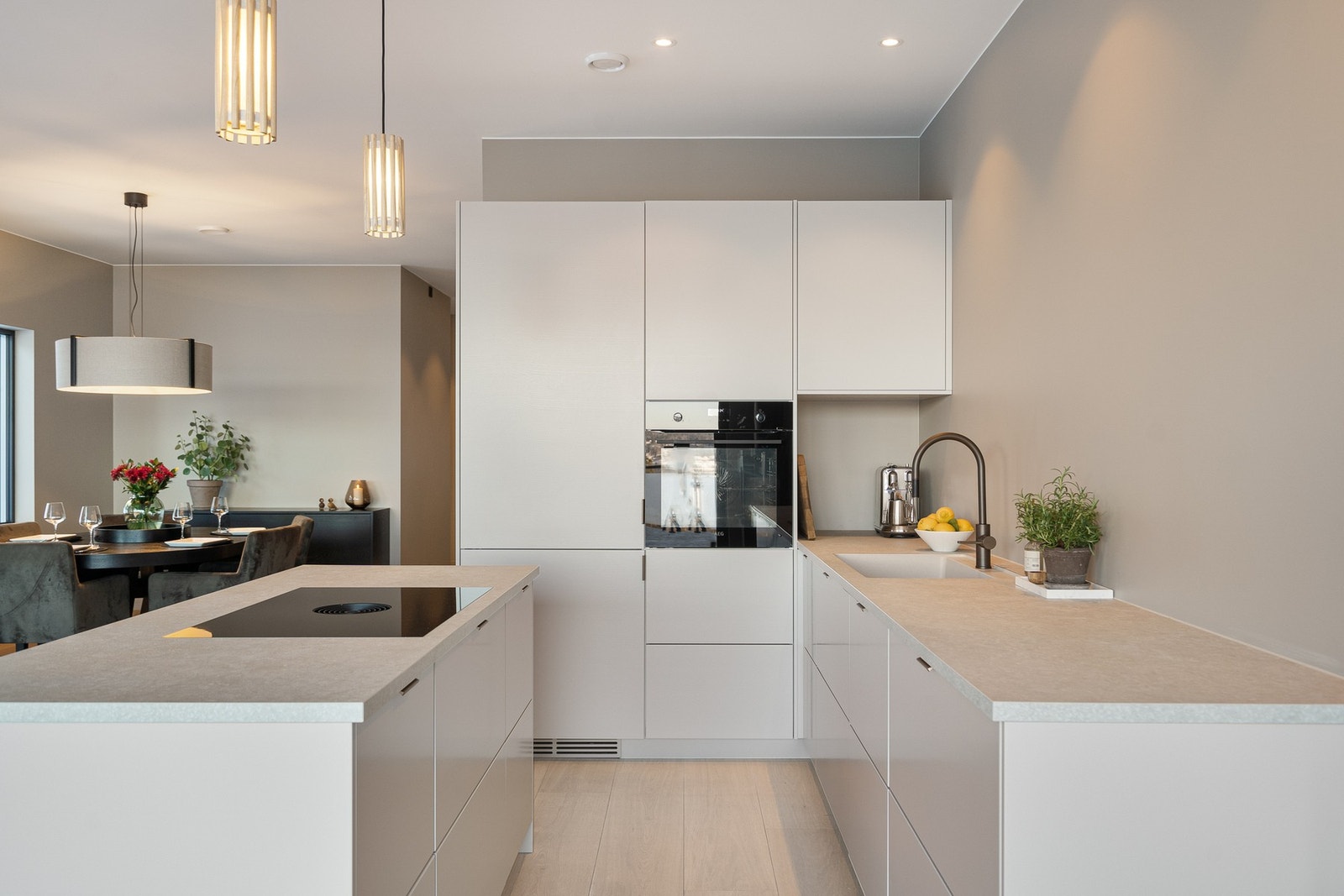 Integrerte hvitevarer fra AEG - kjøleskap i ekstra bredde (70cm) m.m. Galleribilde