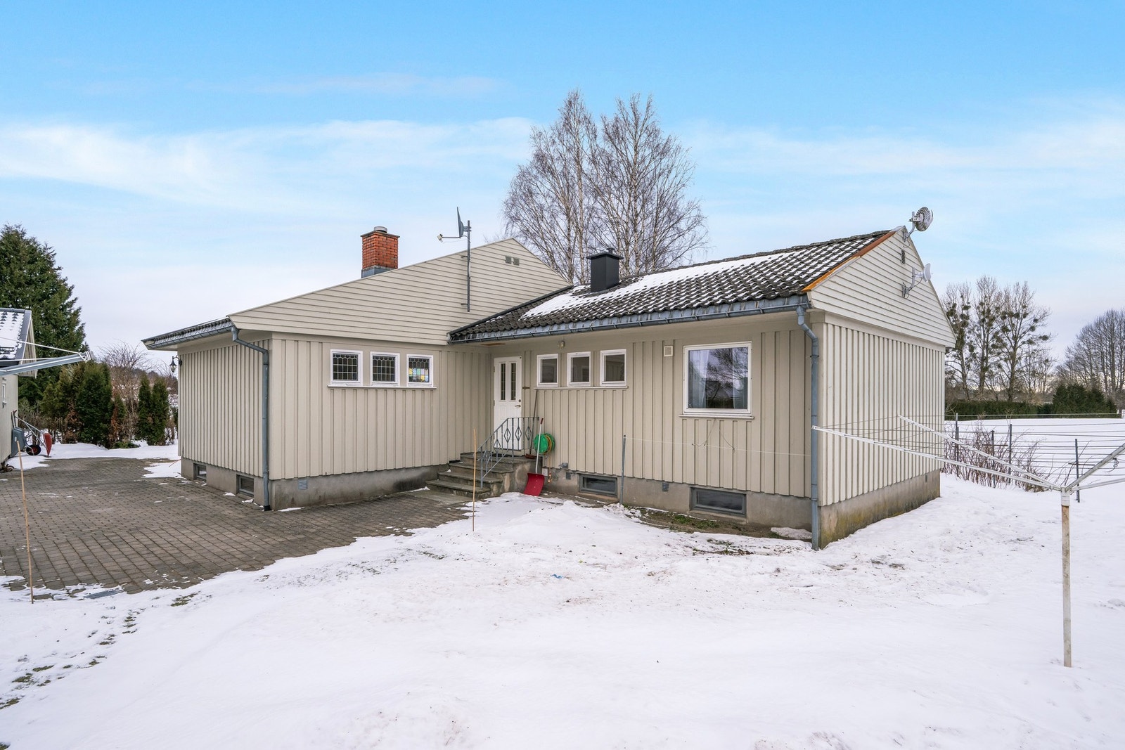 Gårdsplass/inngangsparti Galleribilde