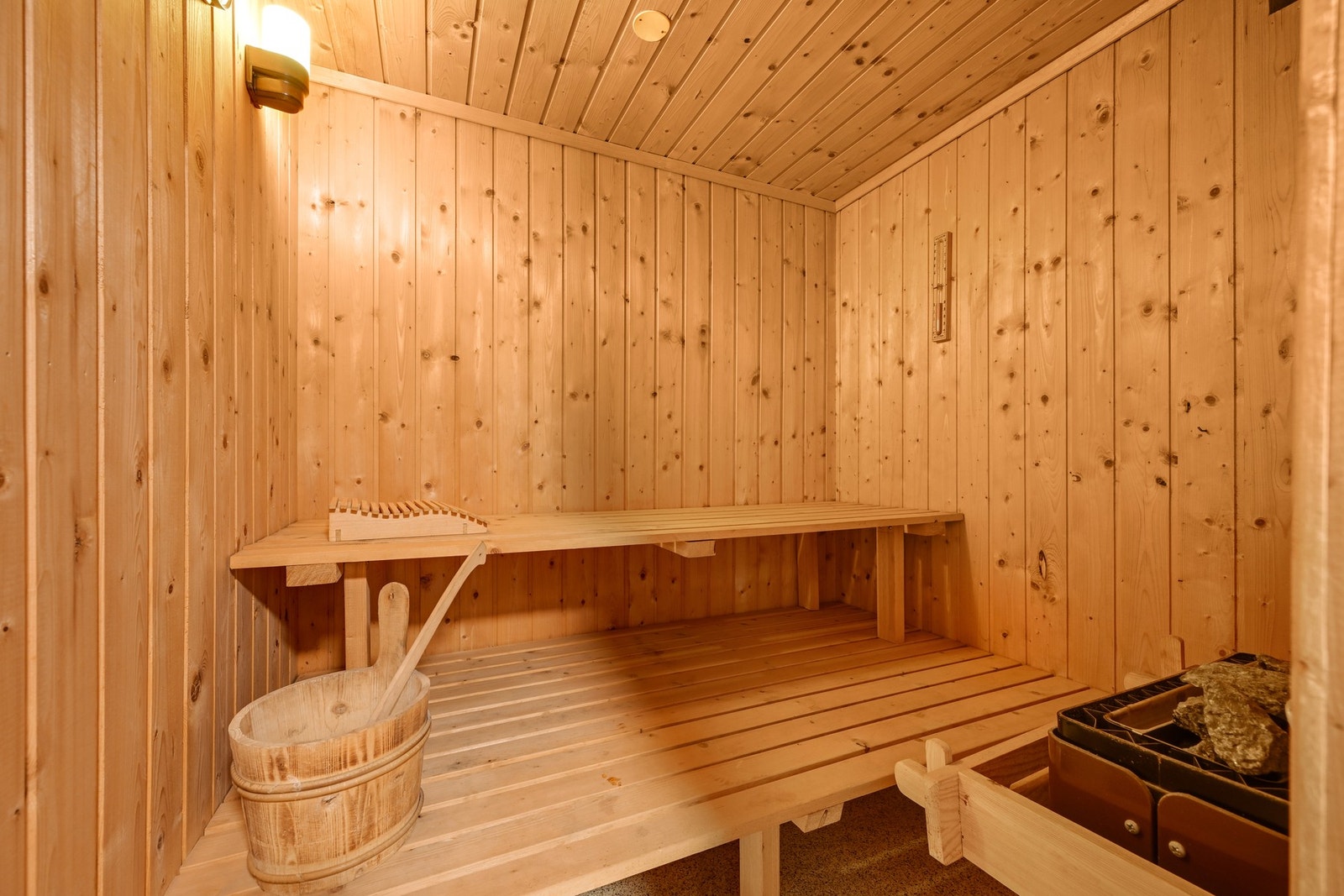 Kjekt med badstue etter skituren i en av Nykirkes mange skiløyper som du finner rett på utsiden Galleribilde