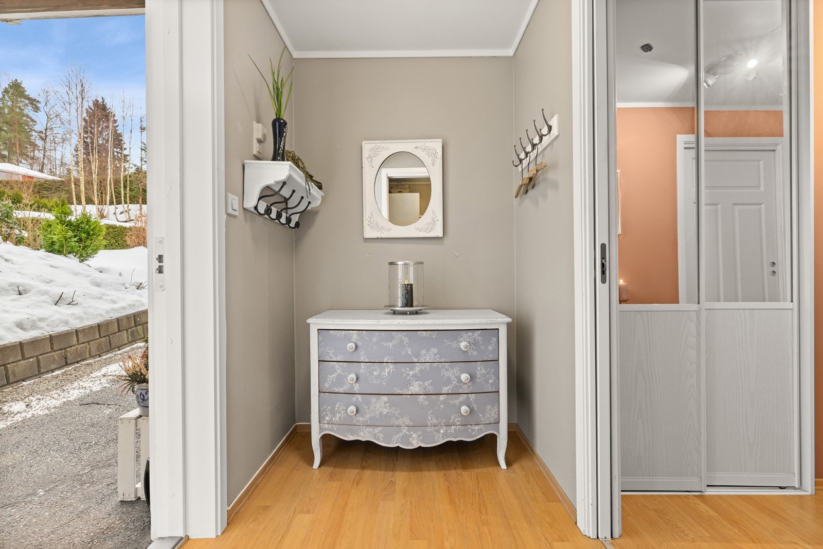 Vindfang/gang Galleribilde