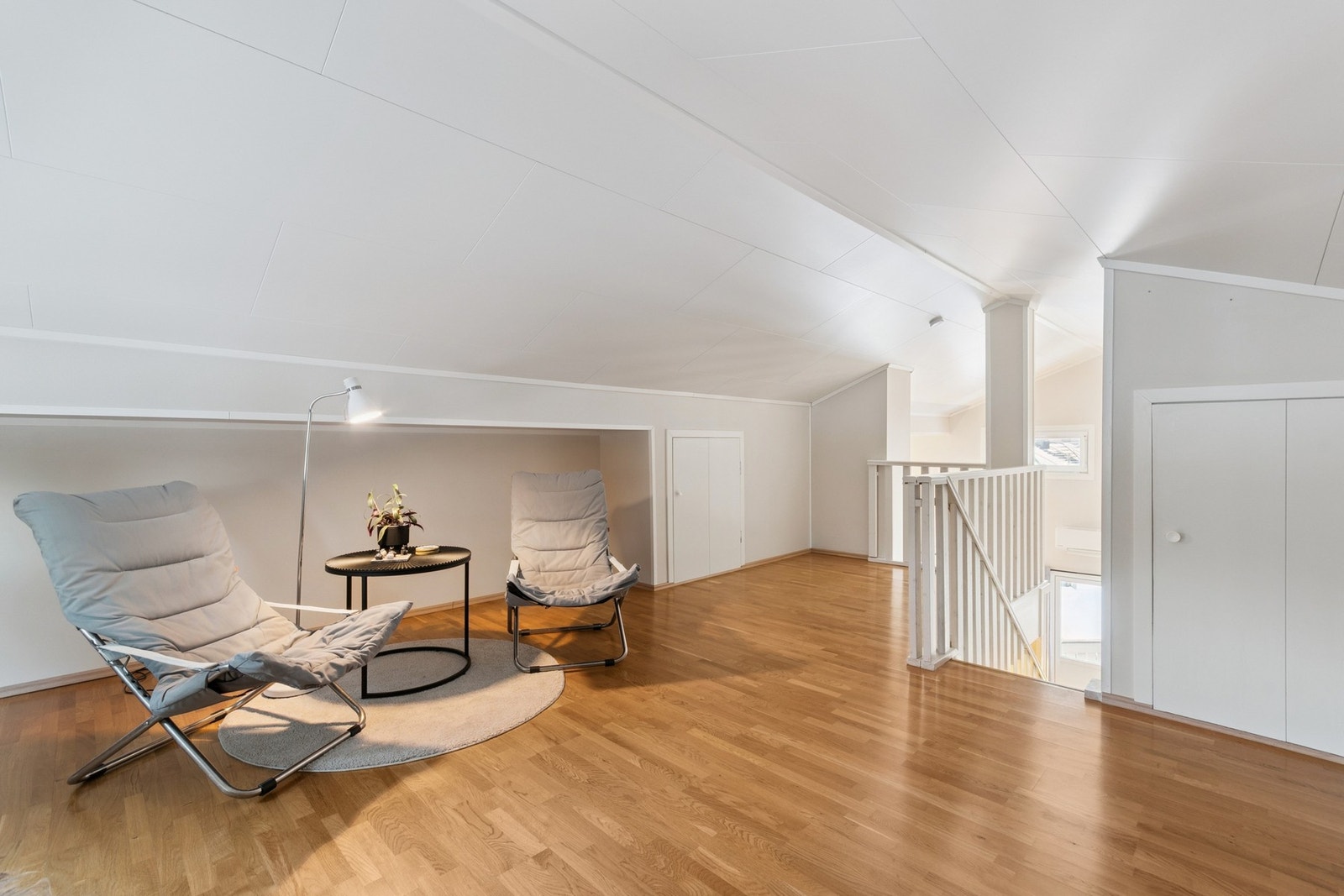 Disp.rom Galleribilde