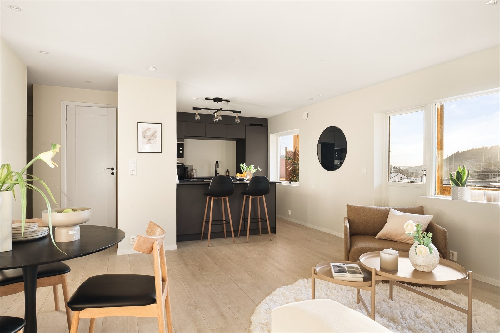 Nymalt leilighet (2025) Galleribilde