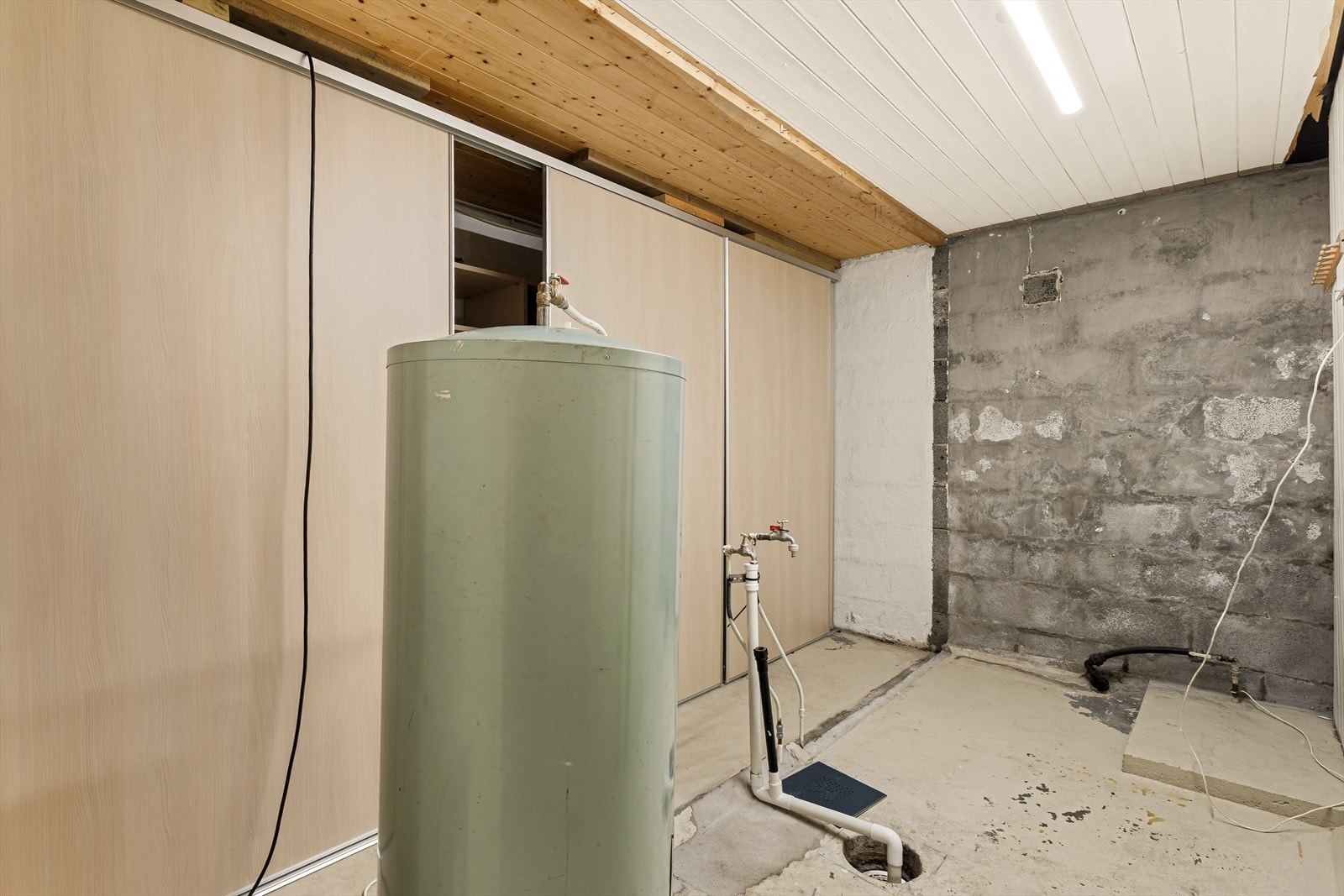 Vaskerom Galleribilde