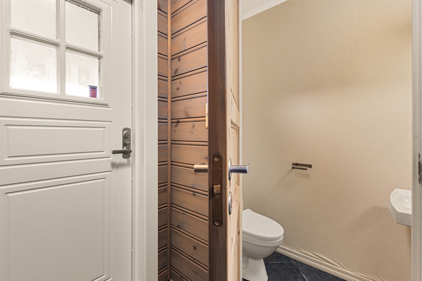 Toalett Galleribilde