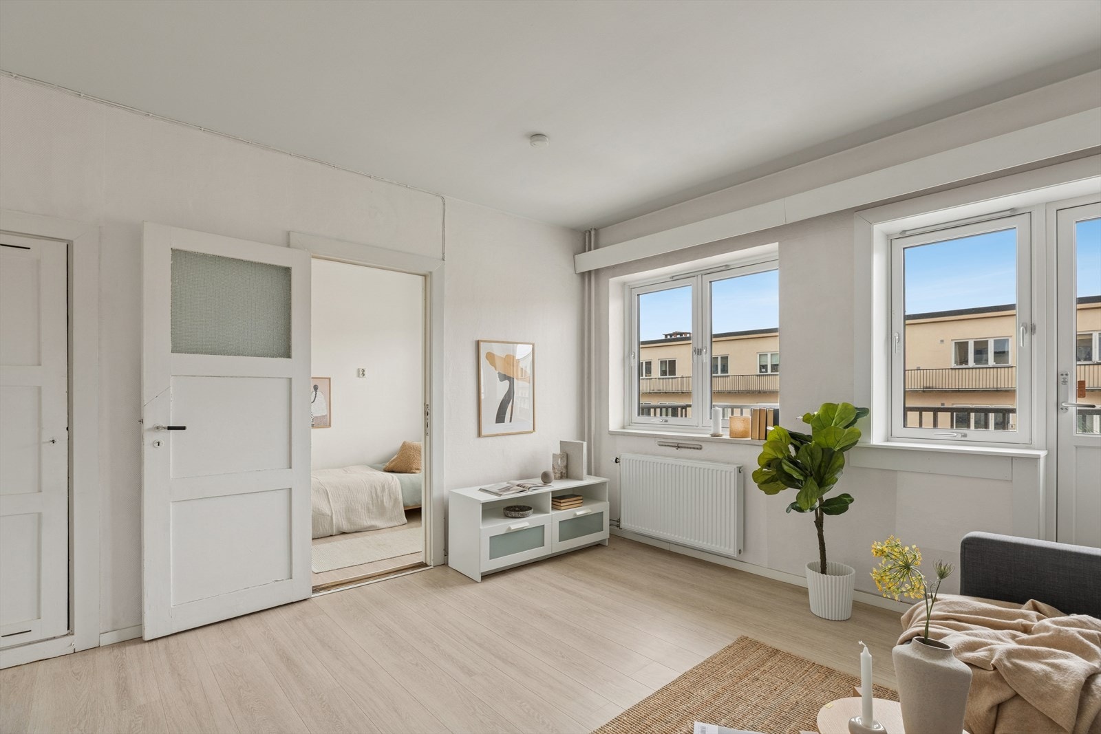 Fra stuen er det også adgang til boligens soverom. Galleribilde