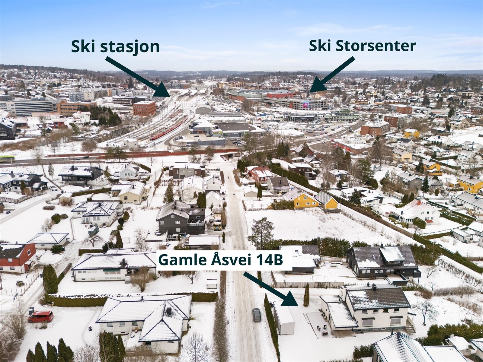 Boligen ligger svært sentralt til både Ski Stasjon og Ski Storsenger Galleribilde