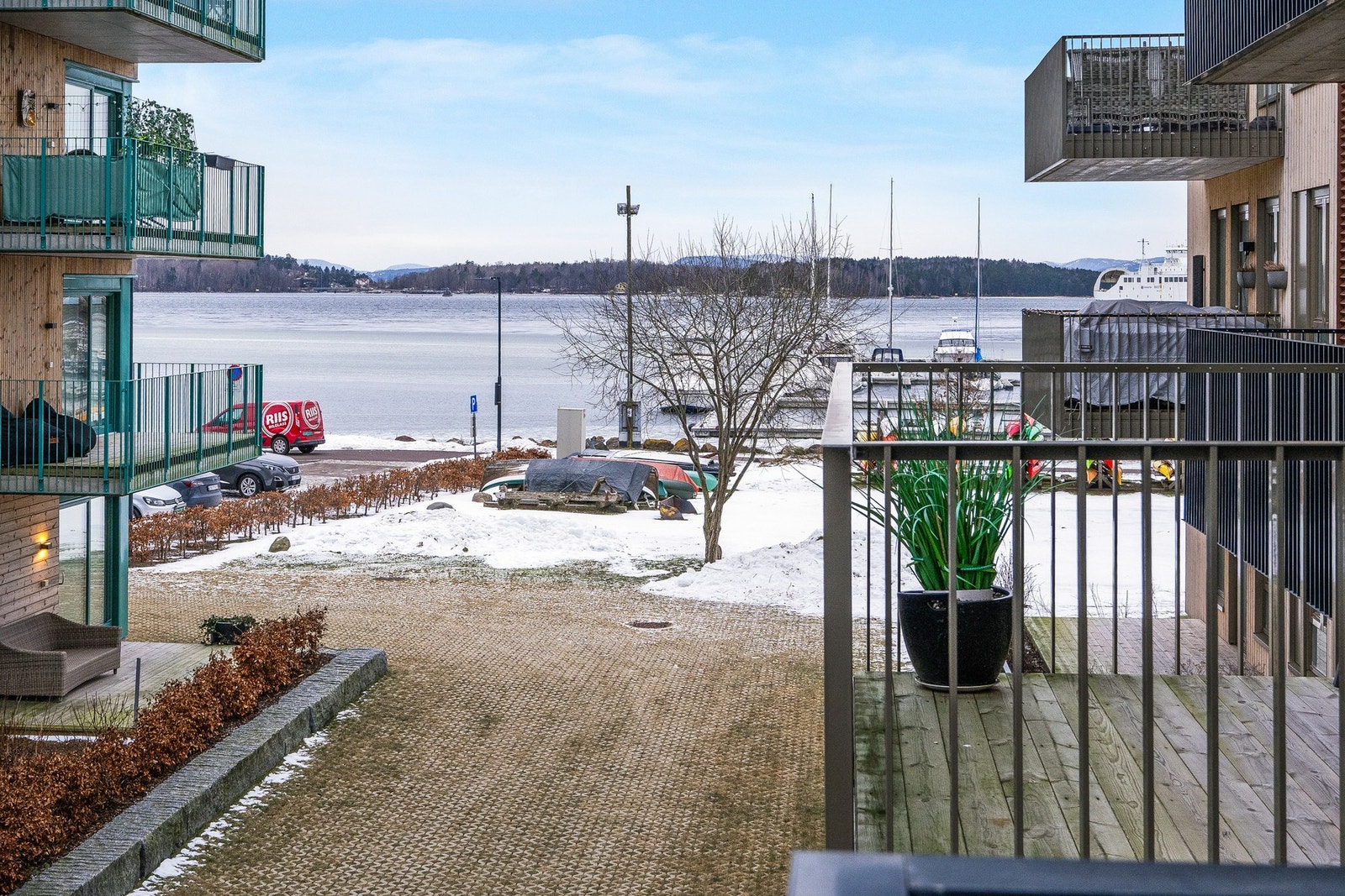 Her har man flott utsikt mot Indre Havn Galleribilde