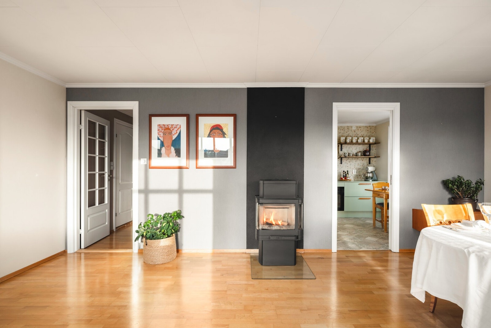 Vedovn som bidrar til lun varme og god stemning på kjølige dager. Galleribilde