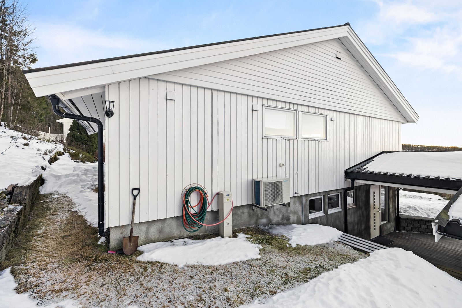 Fasade/inngangsparti Galleribilde