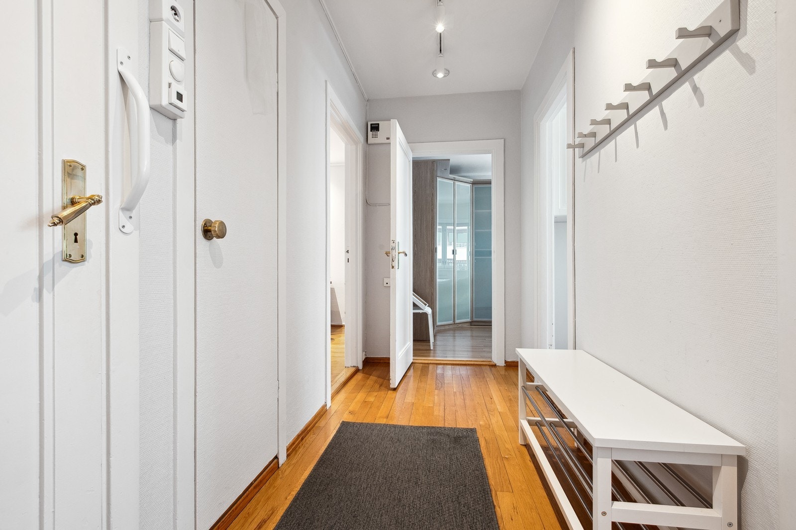 Entrè. Galleribilde