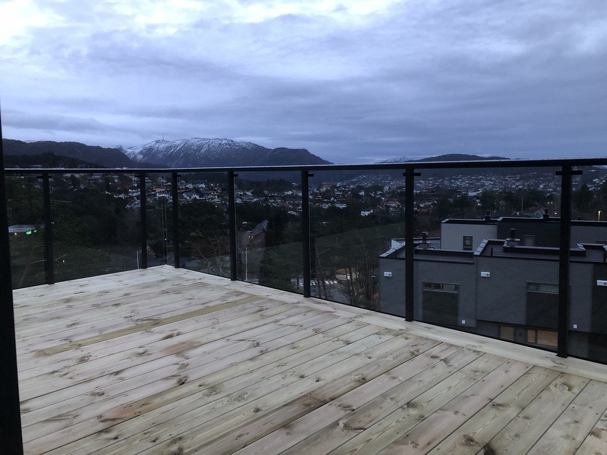 Terrasse mot sør Galleribilde