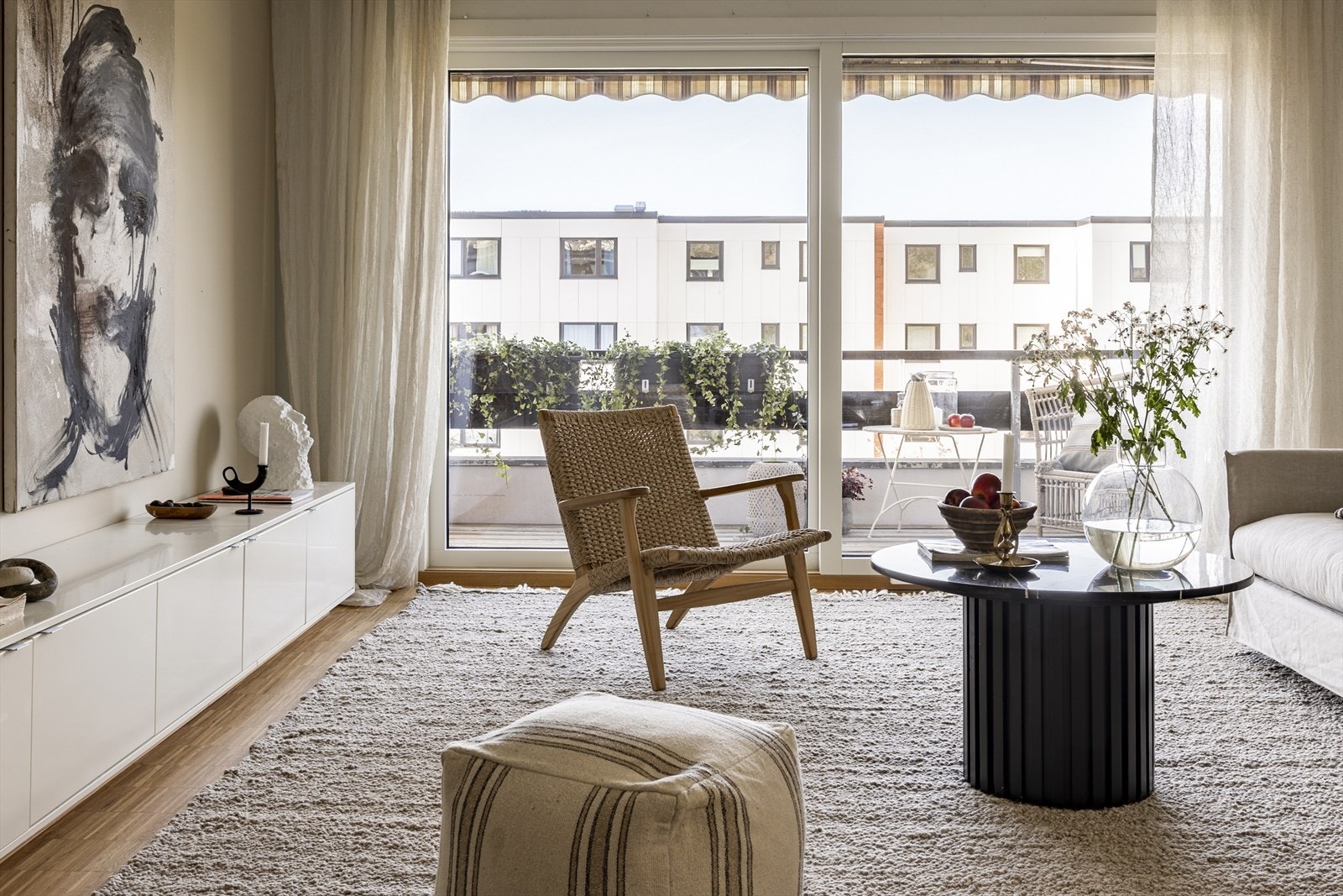 Balthazar-Nedre-Kolsberggrend-8-Karianne-Photo-Kareem-145-3 (3).jpg Galleribilde