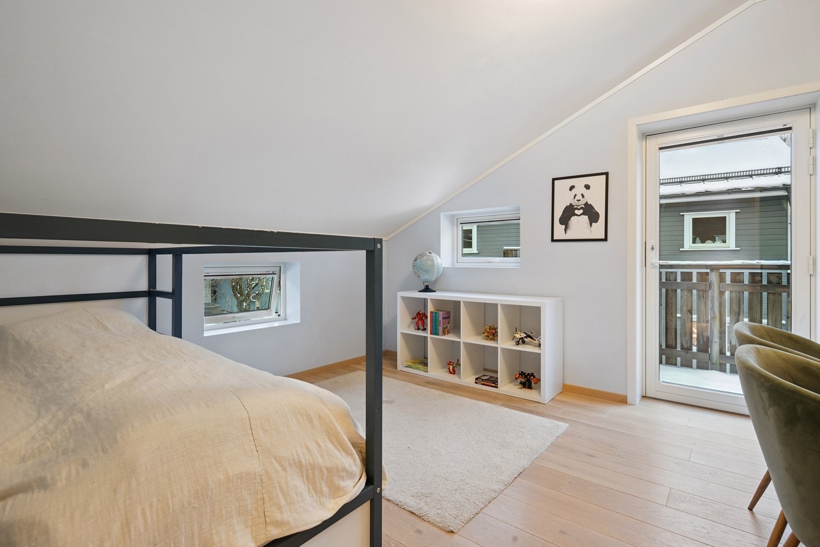 Barnerom med plass til både ro og fantasi. Galleribilde