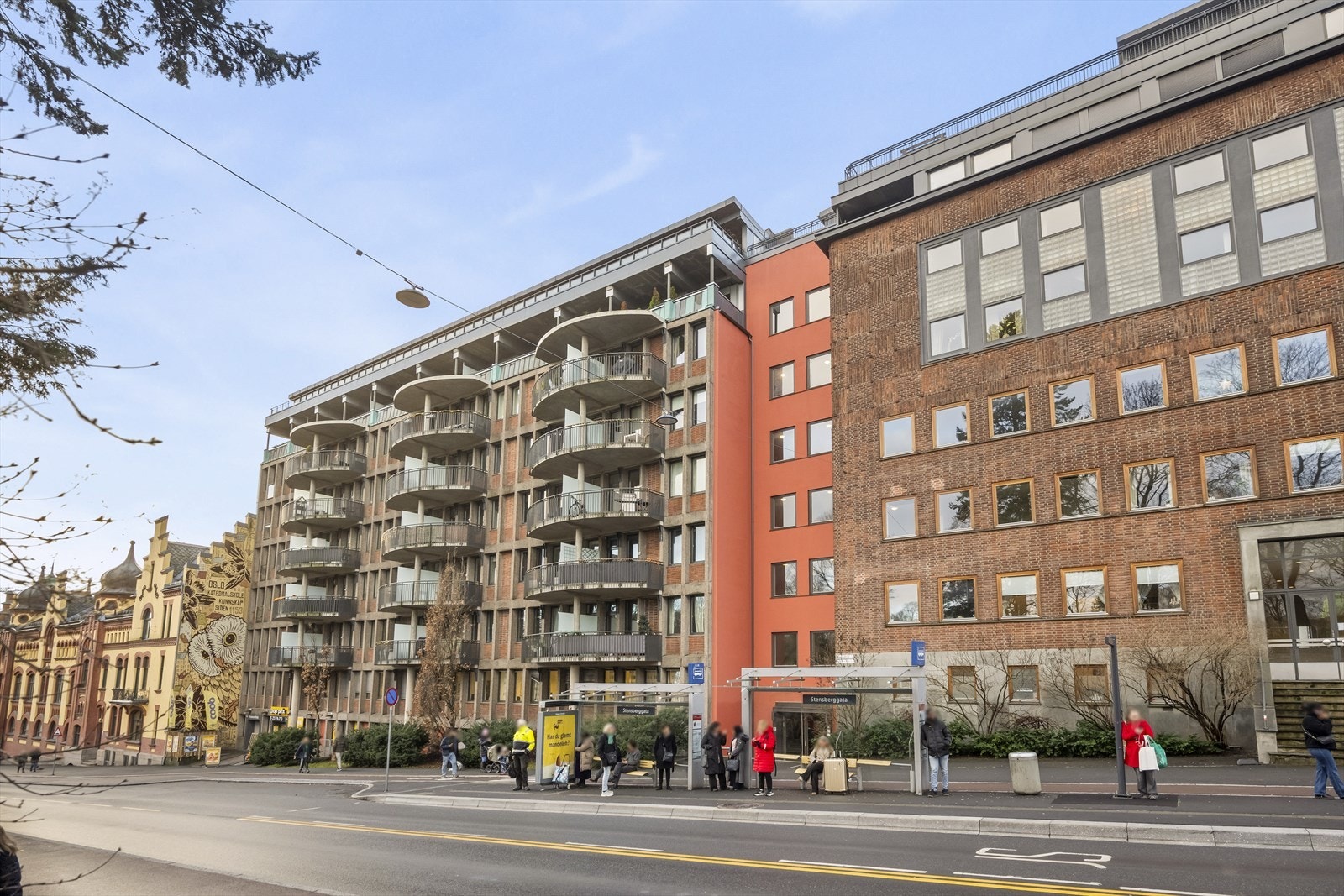 Fasade mot Ullevålsveien. Leiligheten vender andre vei. Galleribilde