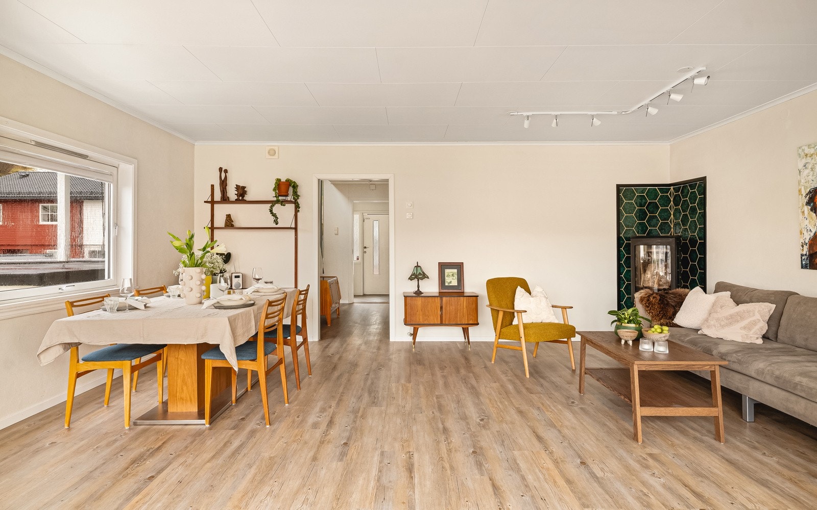 - Det ble lagt nytt gulv i 2022 - Galleribilde