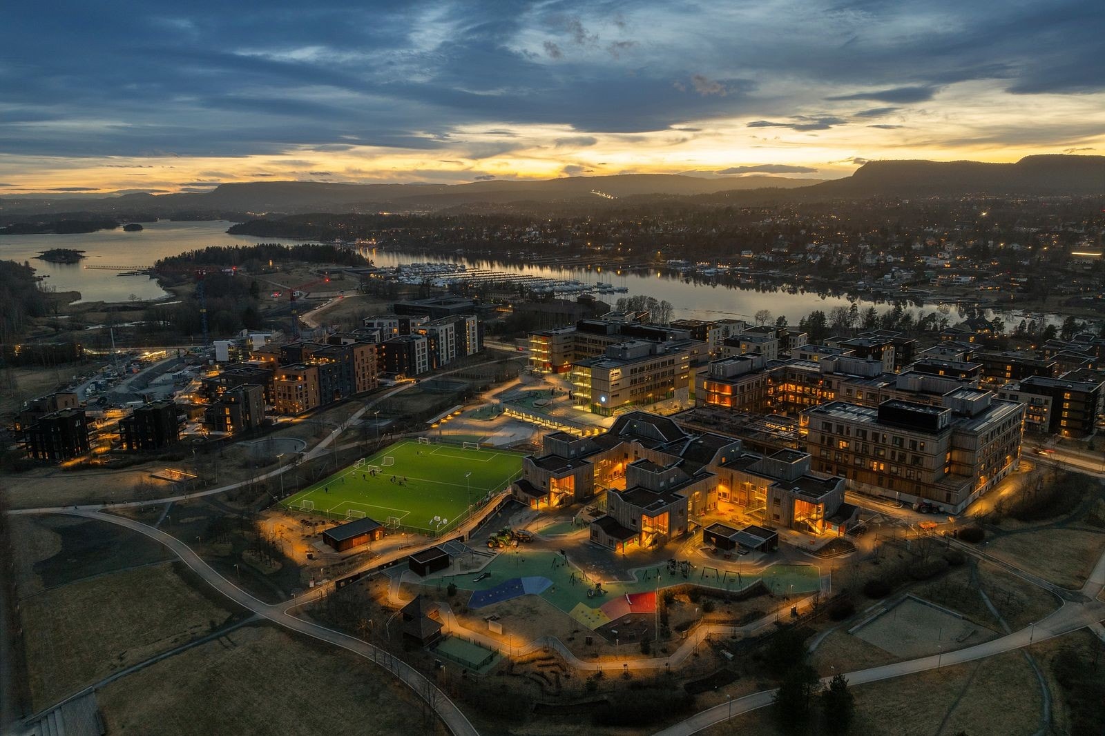 En levende bydel med et rikt tilbud av aktiviteter for store og små, året rundt. Galleribilde