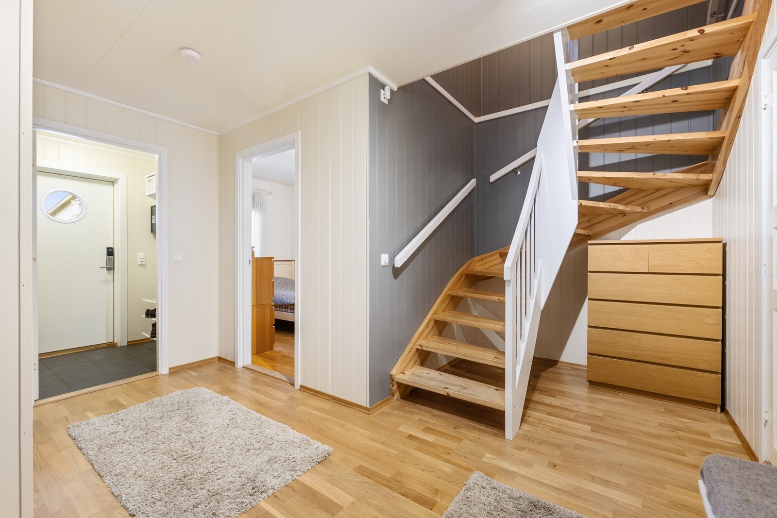 Gang i 1. etasje. Galleribilde