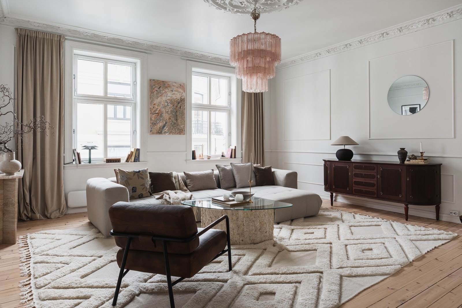 Velkommen til Dalsbergstien 8! En påkostet og ekslusiv toppleilighet over to plan beliggende på populære St. Hanshaugen. Foto: Dag Sandven Galleribilde