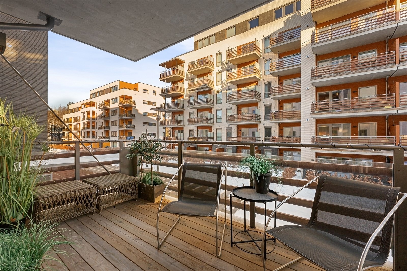 Overbygd balkong på 8 kvm. Galleribilde