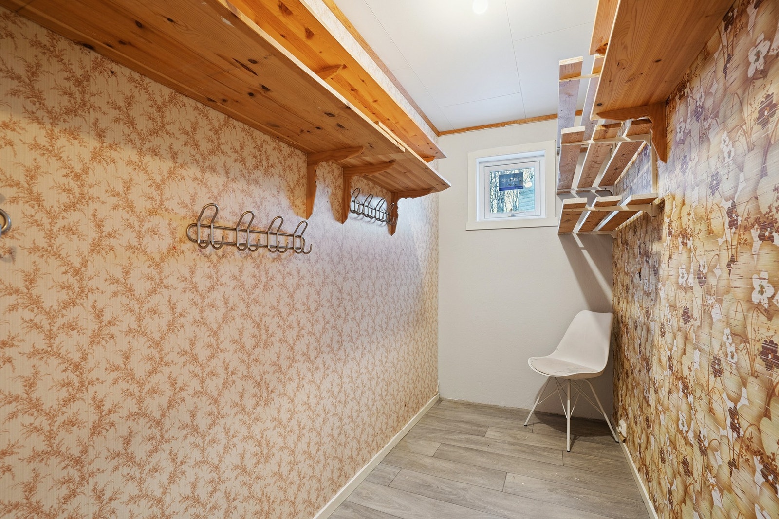 Praktisk innvendig bod. Galleribilde