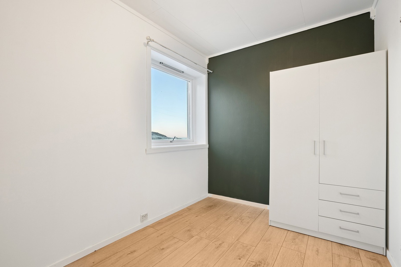 Disponibelt rom som er blitt brukt som soverom (ikke søkt om bruksendring). Galleribilde