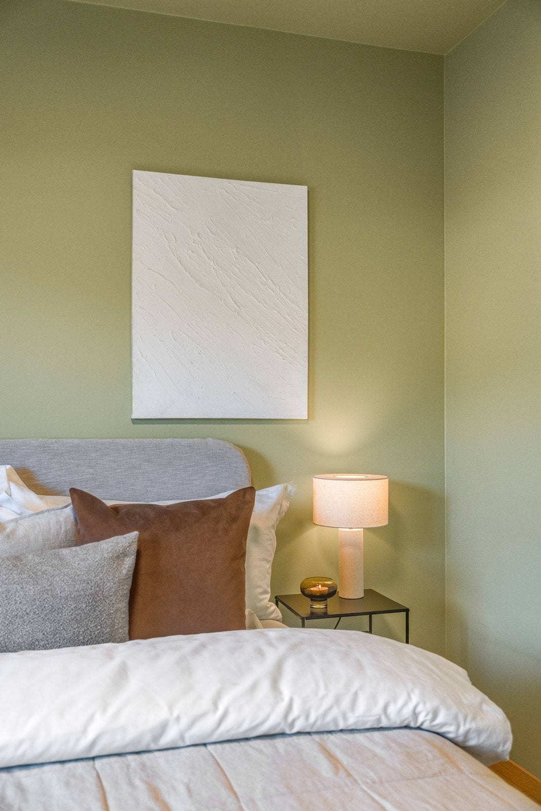 Dette soverommet er også malt i en delikat farge. Galleribilde