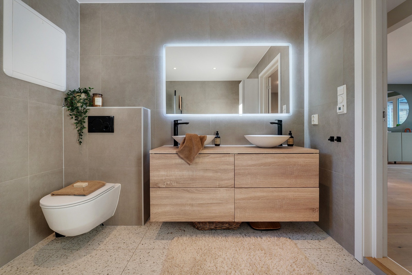 Naturligvis varmekabler i gulv. Galleribilde