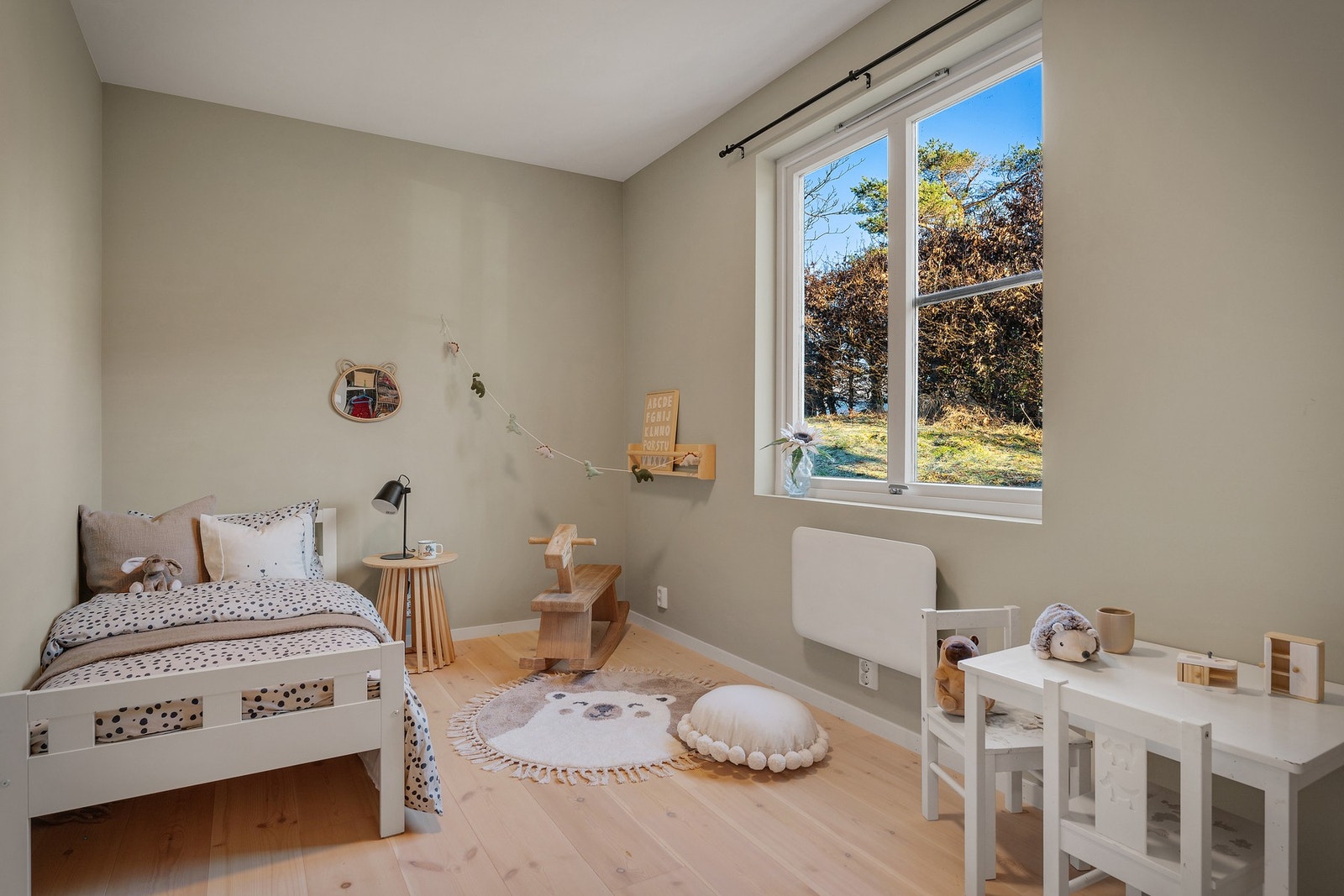 Barnerom 1 på ca 10 kvm. Galleribilde