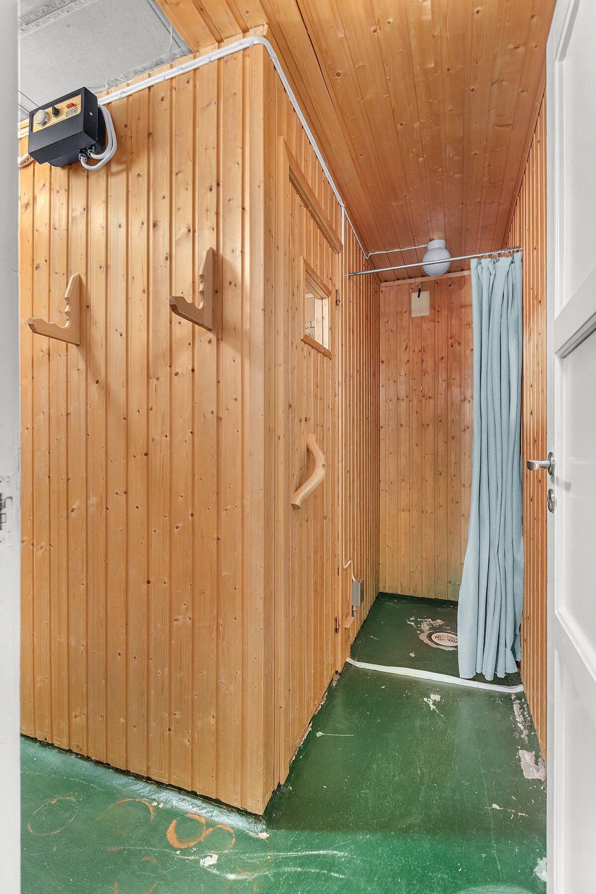 Underetasje - Badstuegang Galleribilde