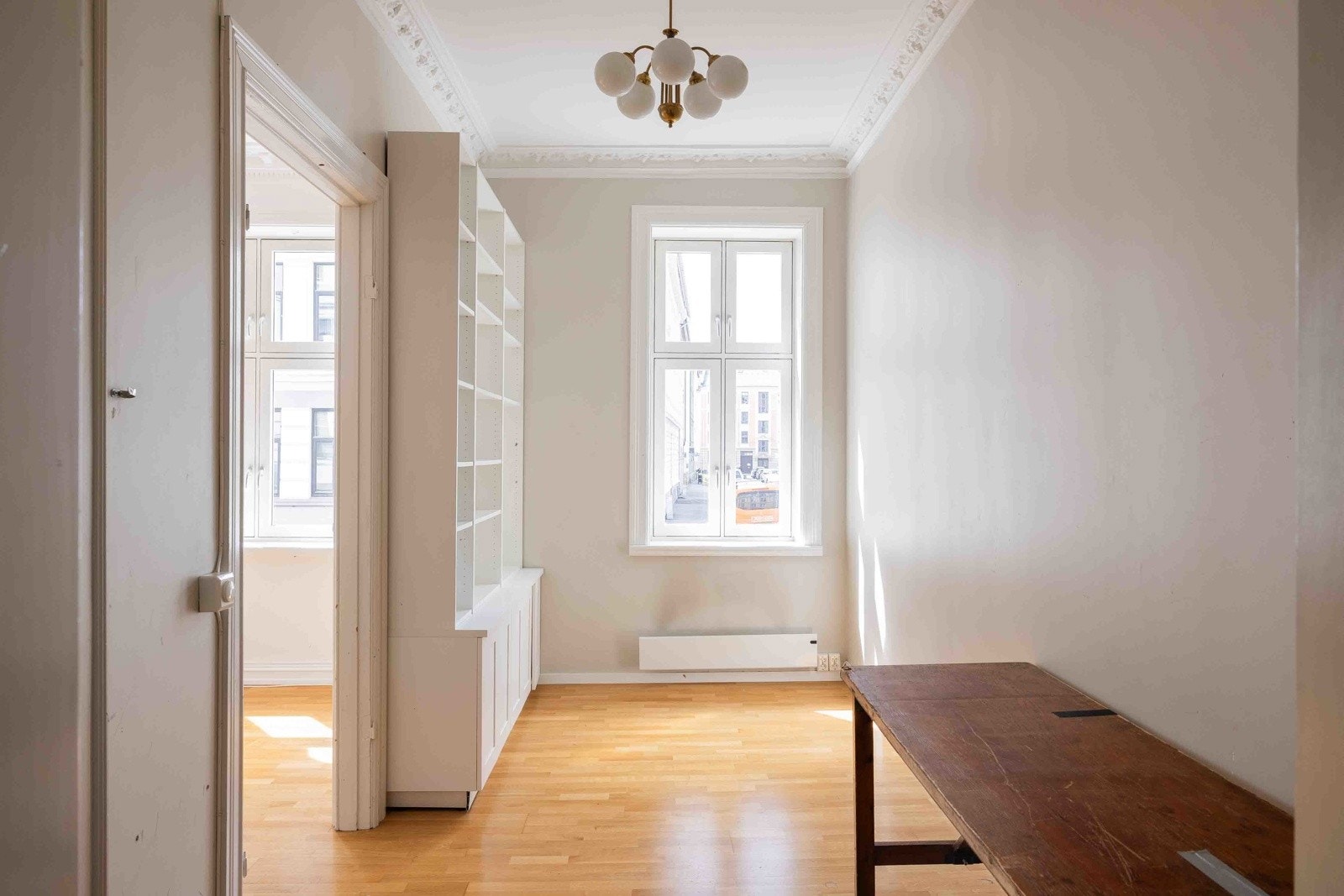 Spisestue i tiknytning til stuen Galleribilde