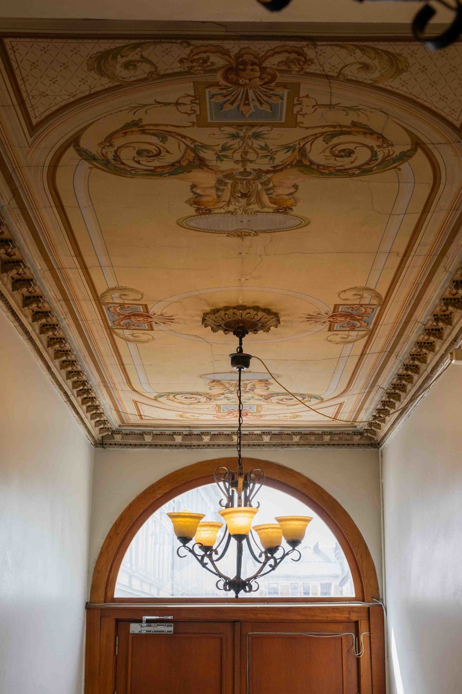 Pent og representativt inngangparti Galleribilde