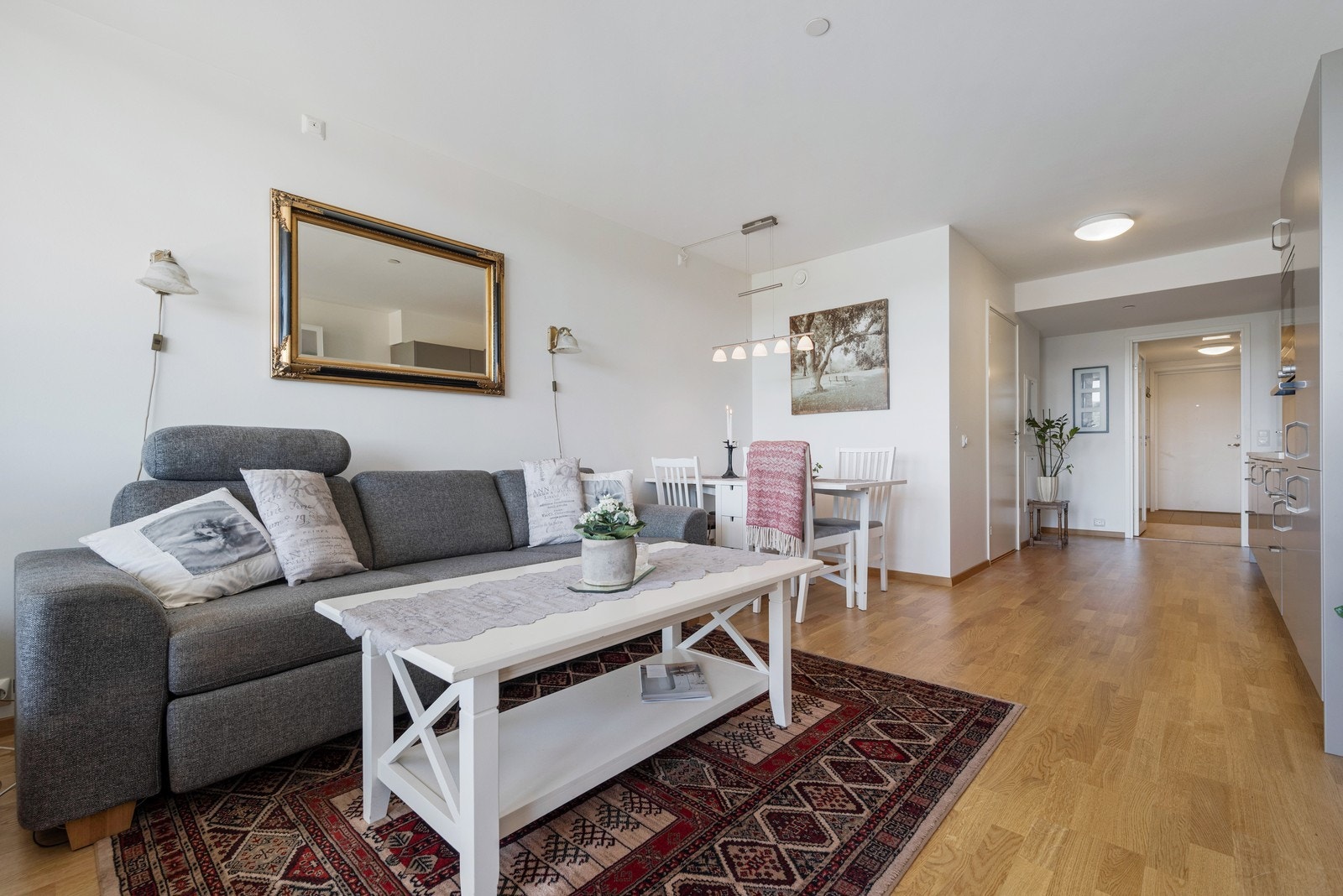 Åpen stue/kjøkken- løsning Galleribilde