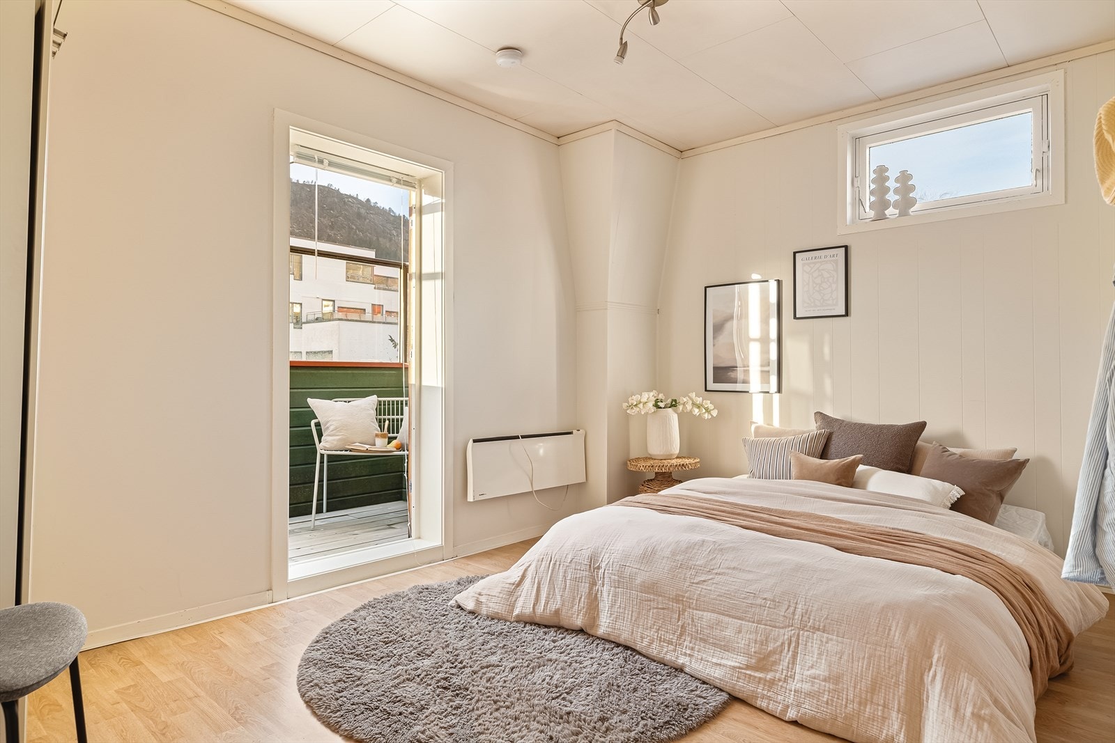 - I tillegg har du direkte utgang til balkongen - Galleribilde