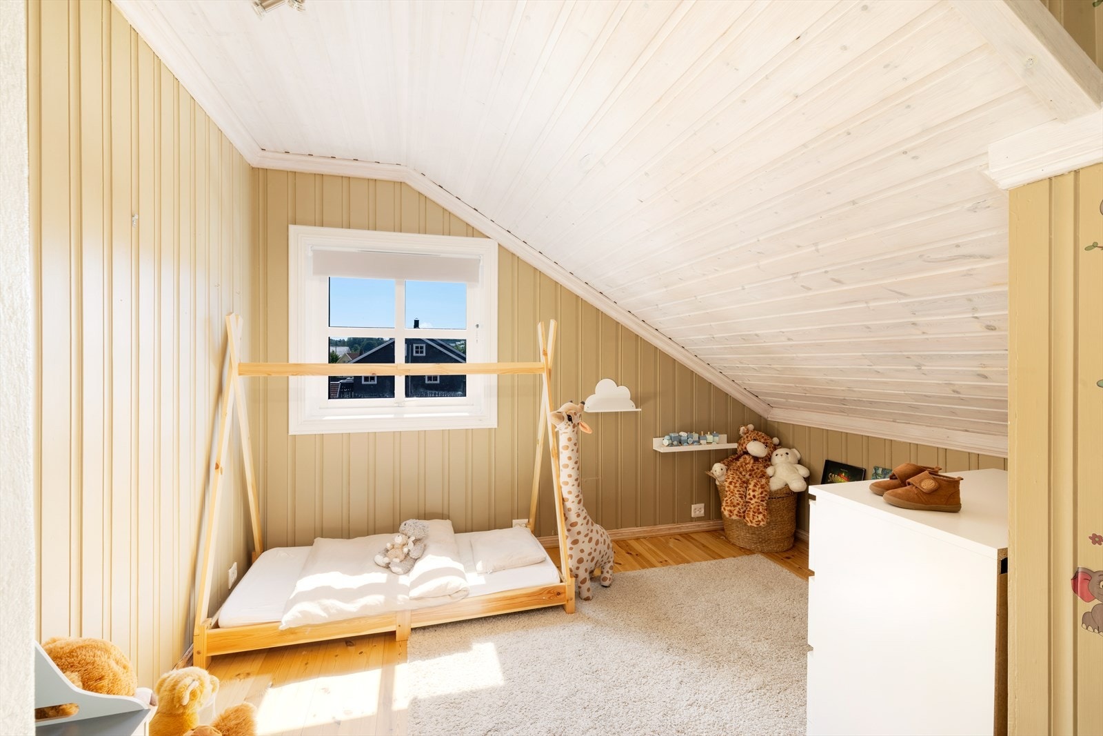 Soverom 1 på loft Galleribilde