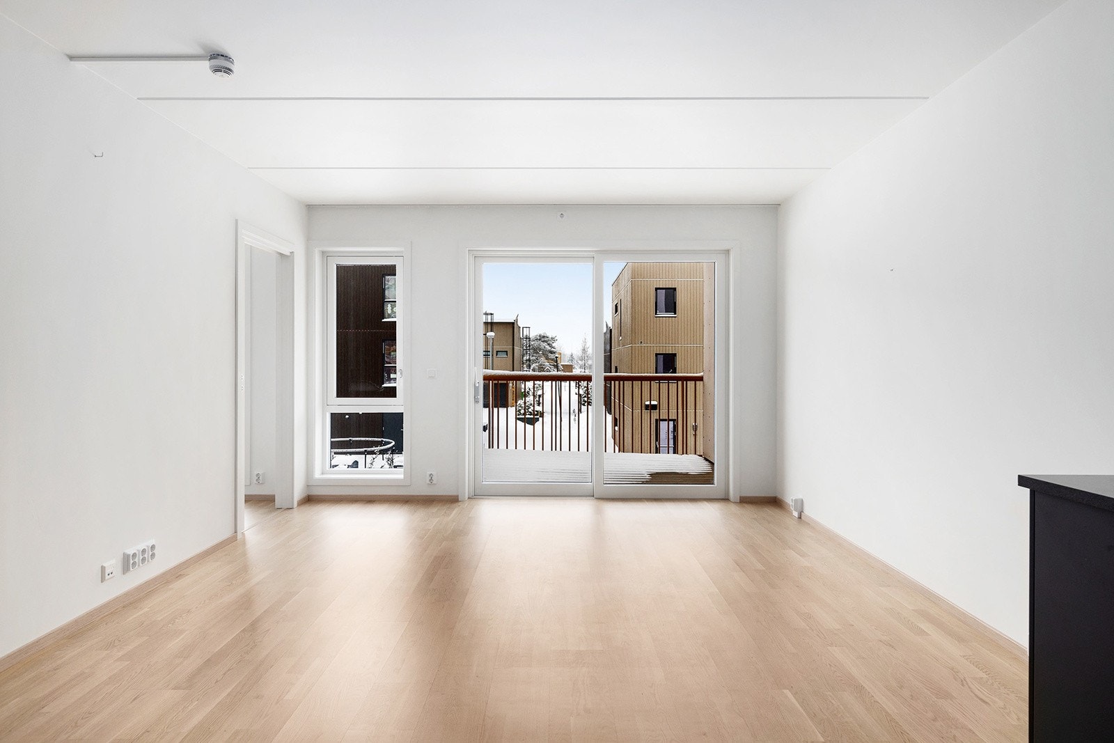 Her er det god plass til sofagruppe og spisebord. Galleribilde